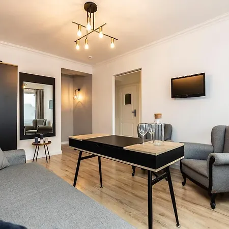 Bed & Breakfast Tatrytop Krupowki 48 *